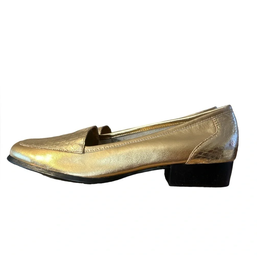 Carriage Court Gold Snake Skin Embossed Square Toe 1” Heel Loafer Flat Shoe